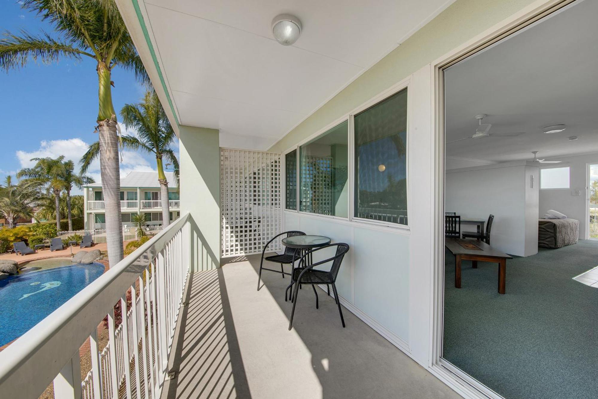 Reef Adventureland Motel Tannum Sands Exterior foto