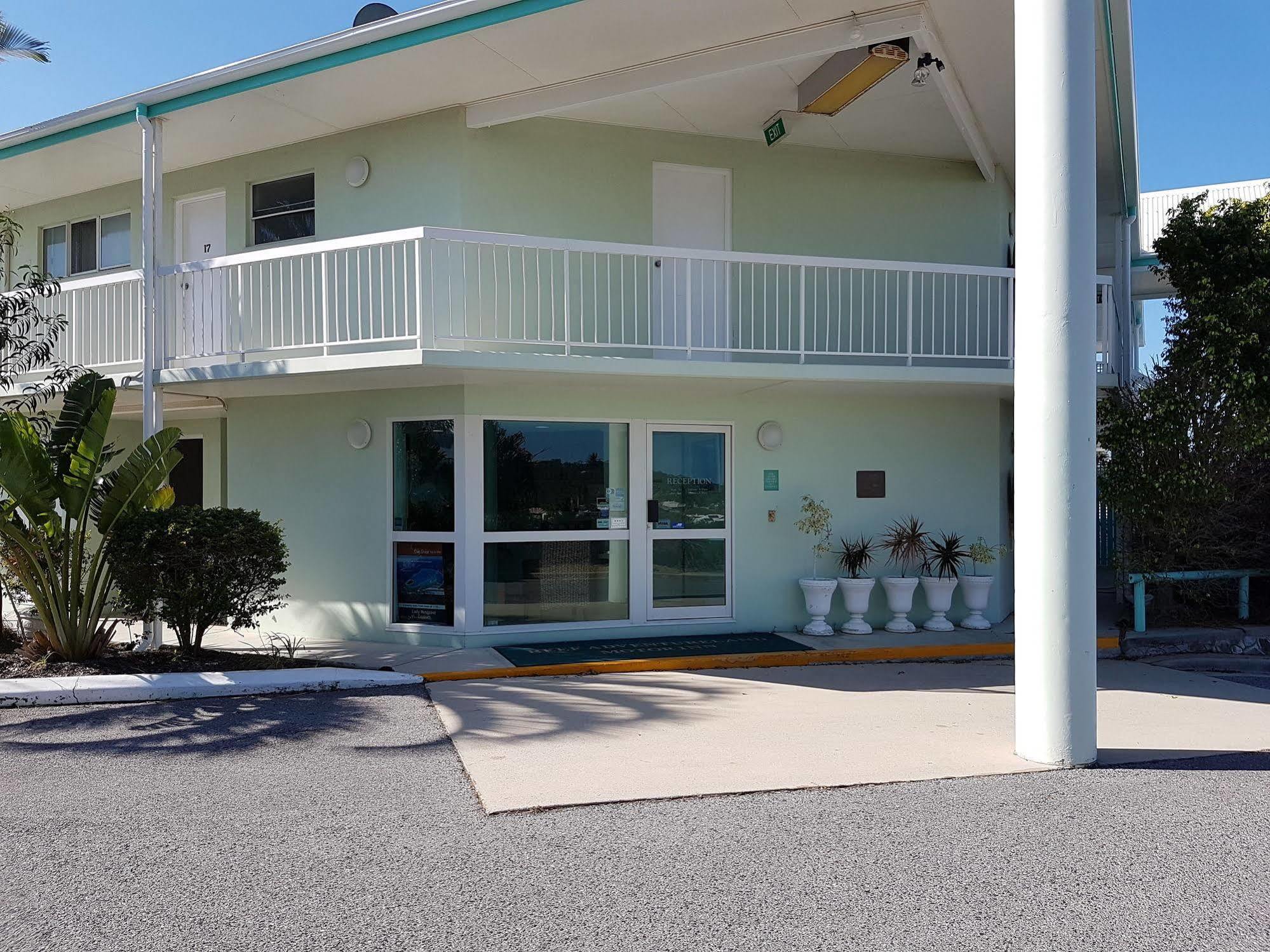 Reef Adventureland Motel Tannum Sands Exterior foto