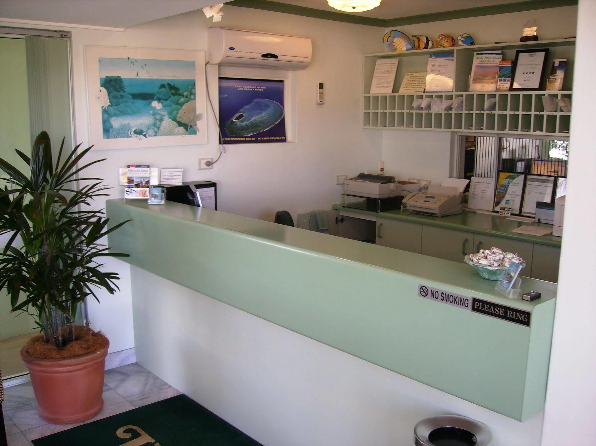 Reef Adventureland Motor Inn Tannum Sands Exterior foto